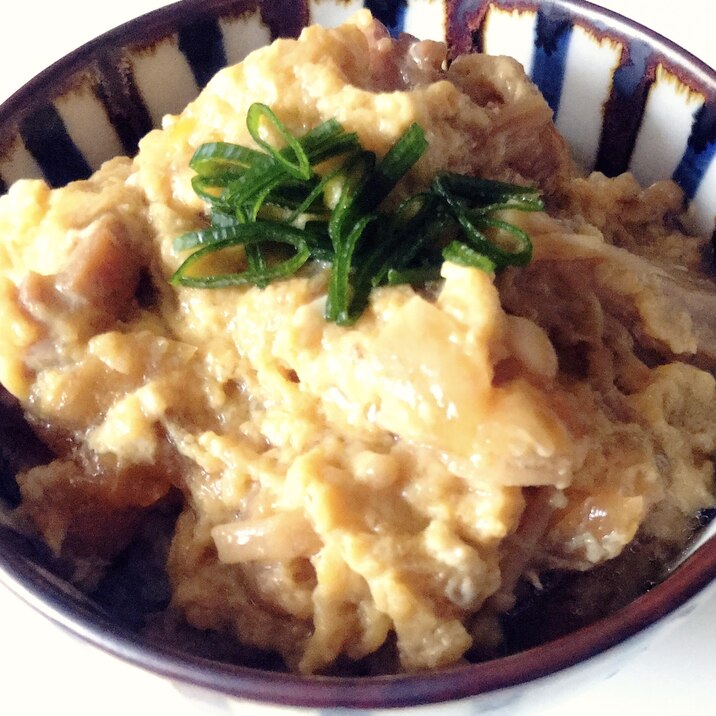 【簡単ランチ】鶏むね肉とえのきの親子丼